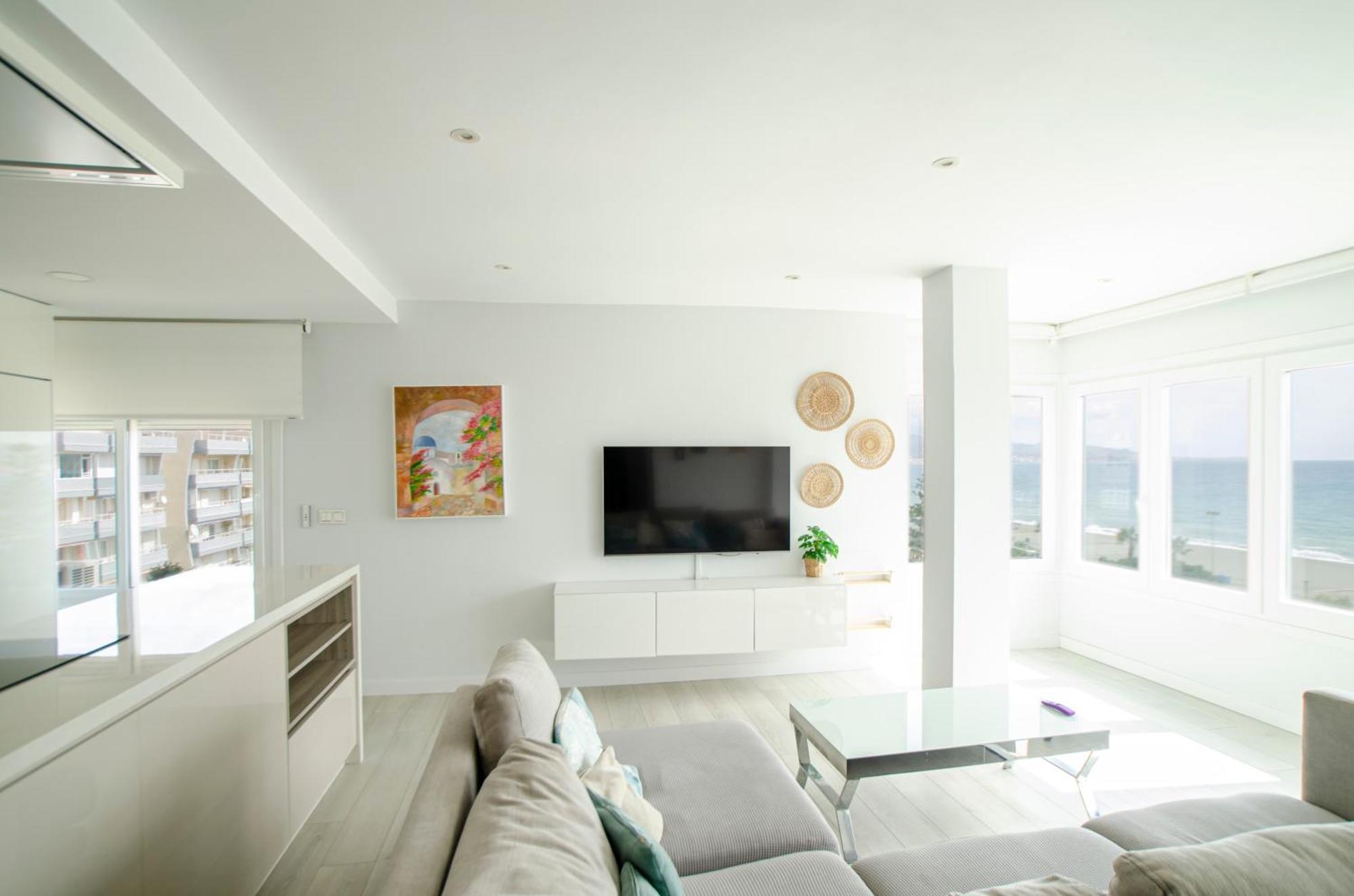 A&C Vistas Al Mar Luxury Apartment Torre Del Mar Luaran gambar